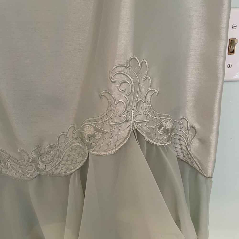 Mother of the Bride 2 Pc Dress Suit - Size 16